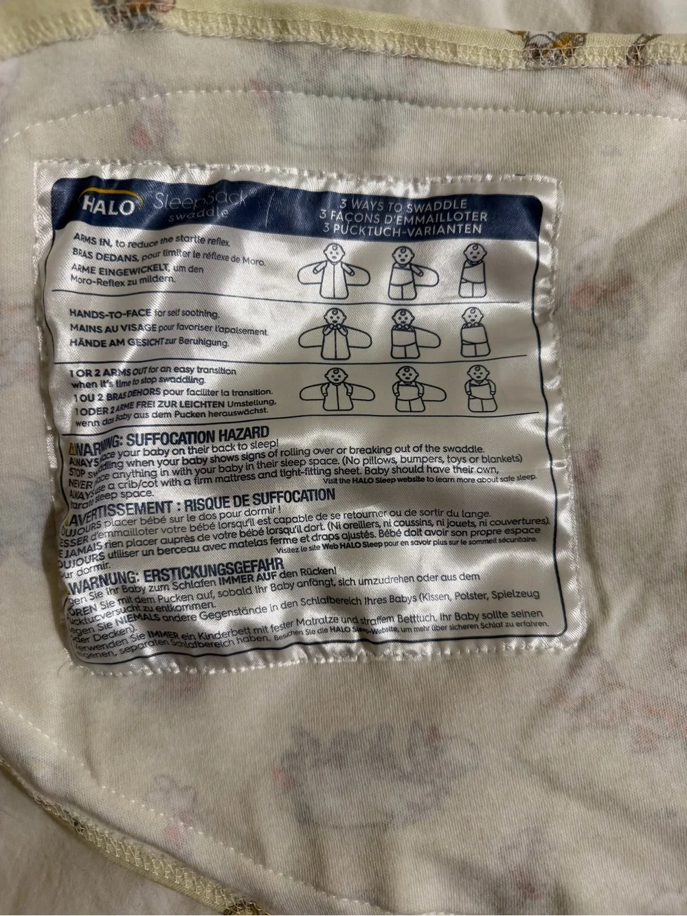 LIKE NEW Halo Sleep Sack – Winnie the Pooh Cream Print